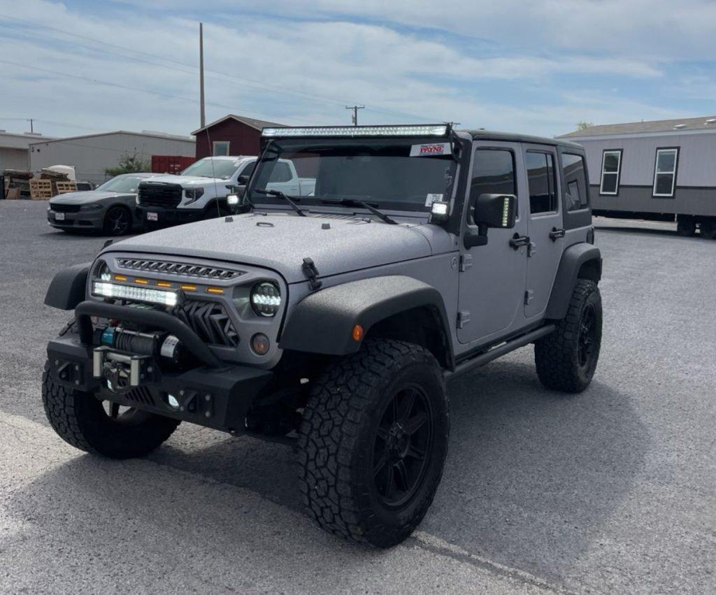 2014 Jeep Wrangler - Photo 2
